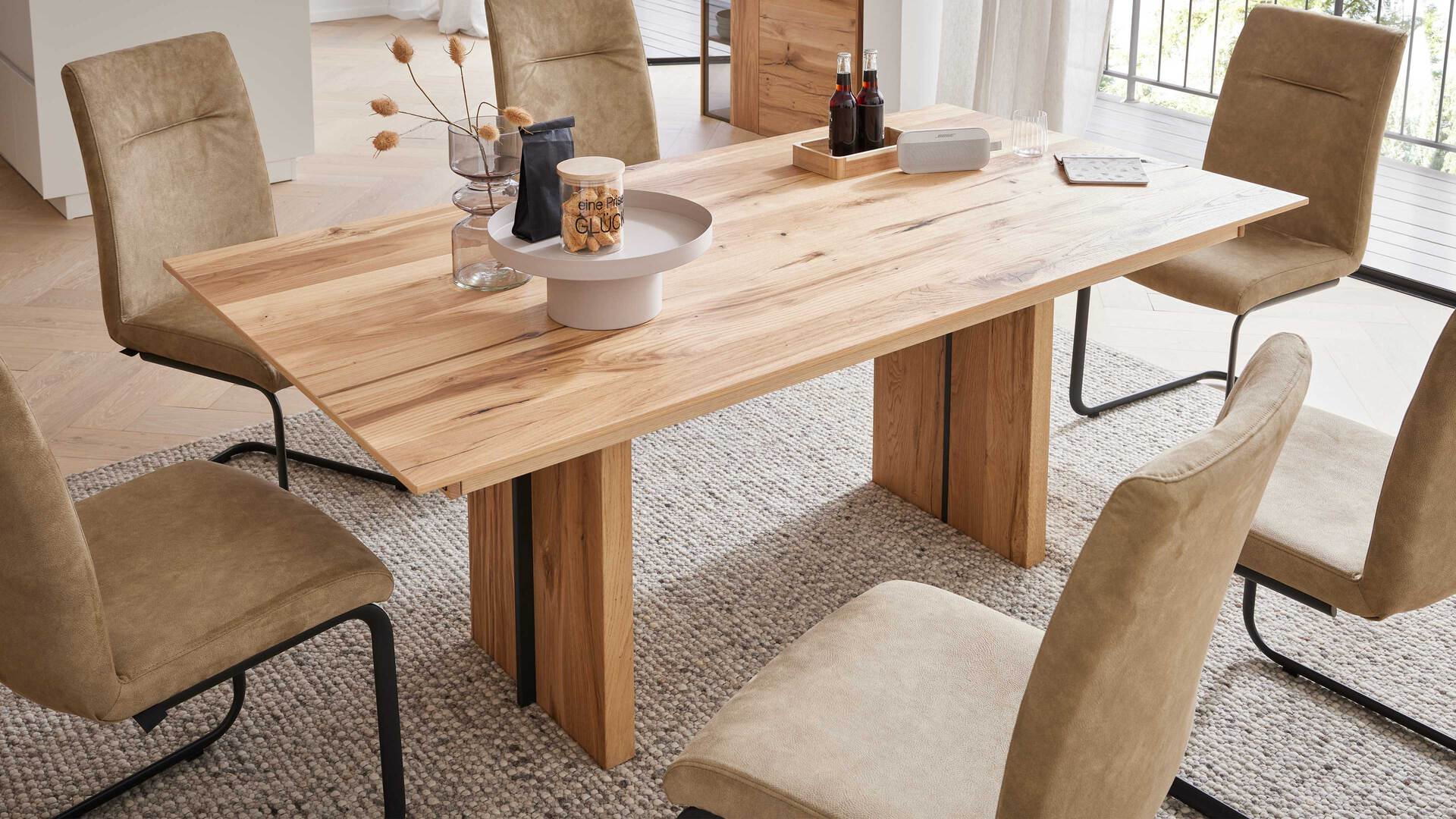 Interliving Esszimmer Serie 5604 - Esstisch