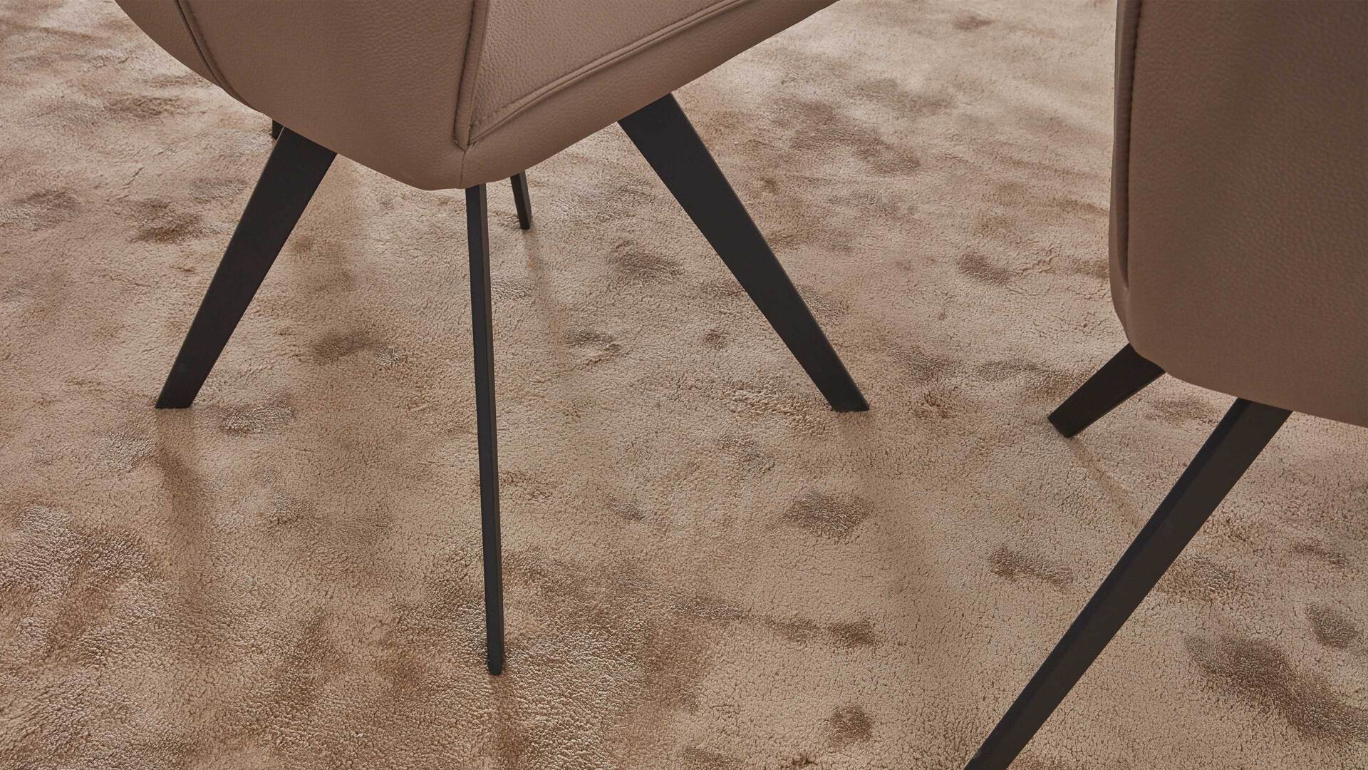 Interliving Esszimmer Serie 5102 – Polsterstuhl mit Drehfunktion