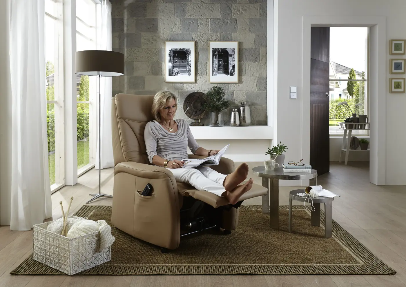 Komfortabler Relaxsessel mit Aufstehhilfe