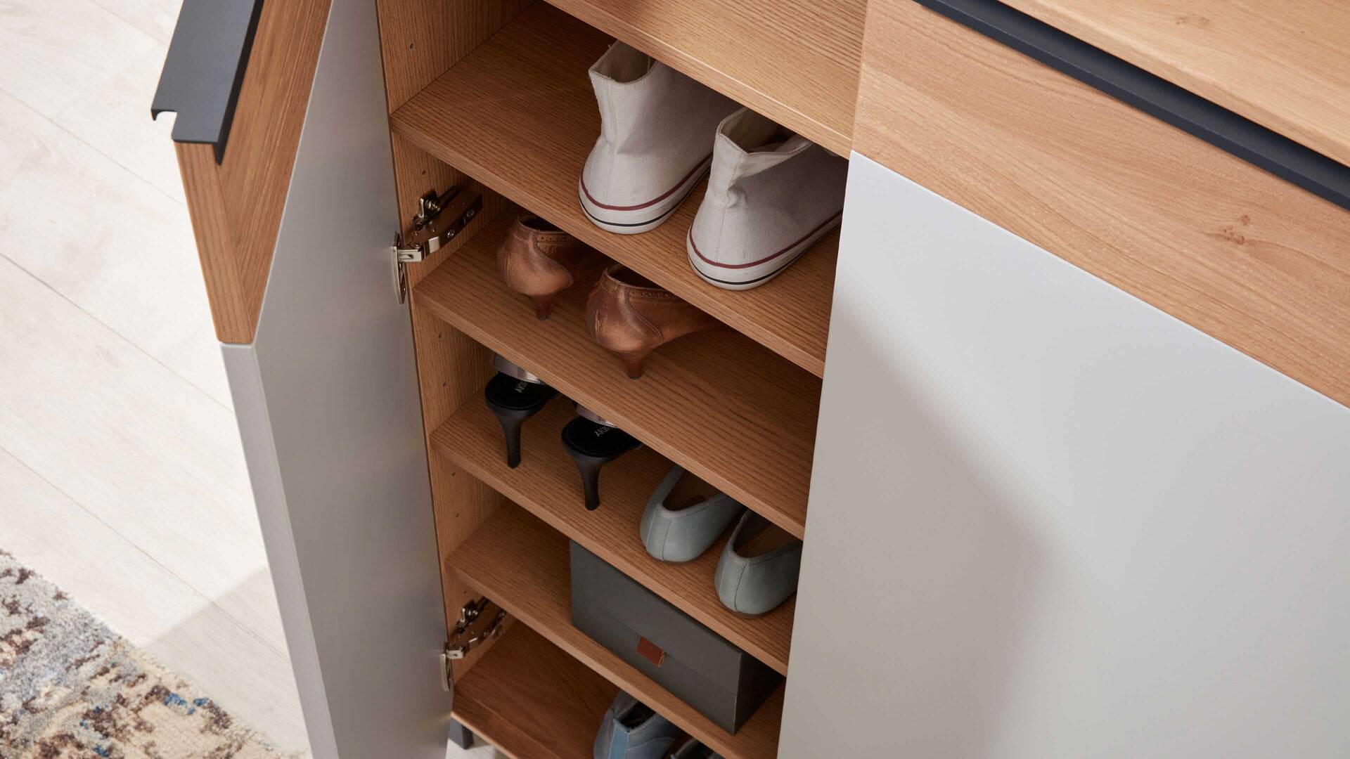 Interliving Garderoben Serie 6005 – Schuhschrank