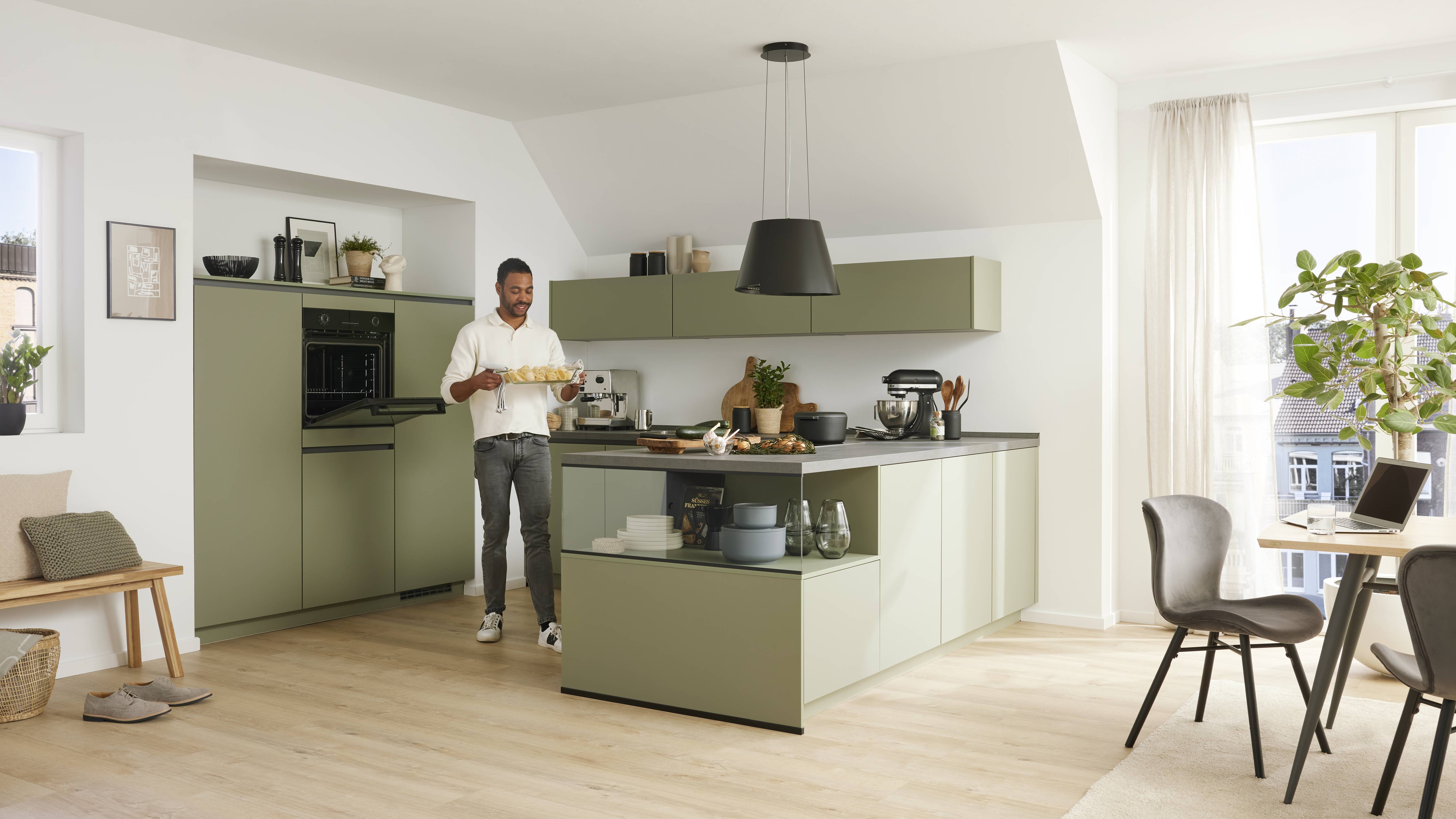 Culineo® Einbauküche C357 mit Einbaugeräten