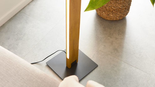 Interliving Stehleuchte