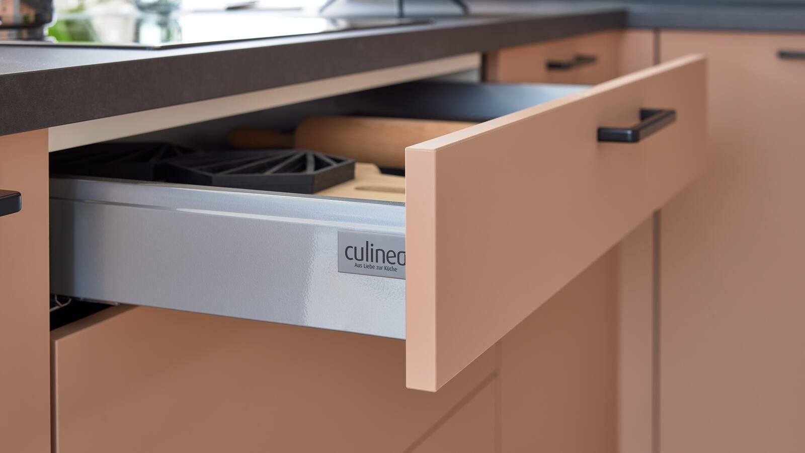 Culineo® Einbauküche C357 mit privileg Einbaugerät