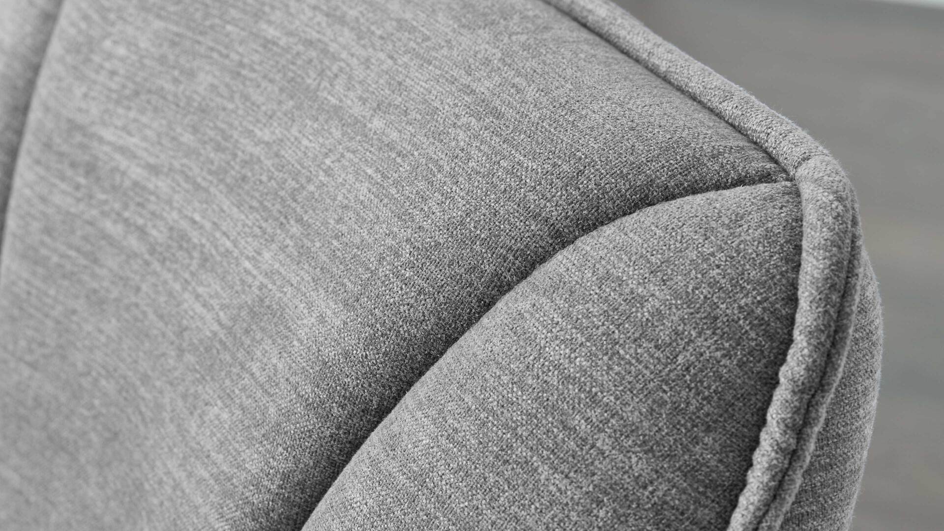 Interliving Esszimmer Serie 5102 – Armlehn-Polsterstuhl