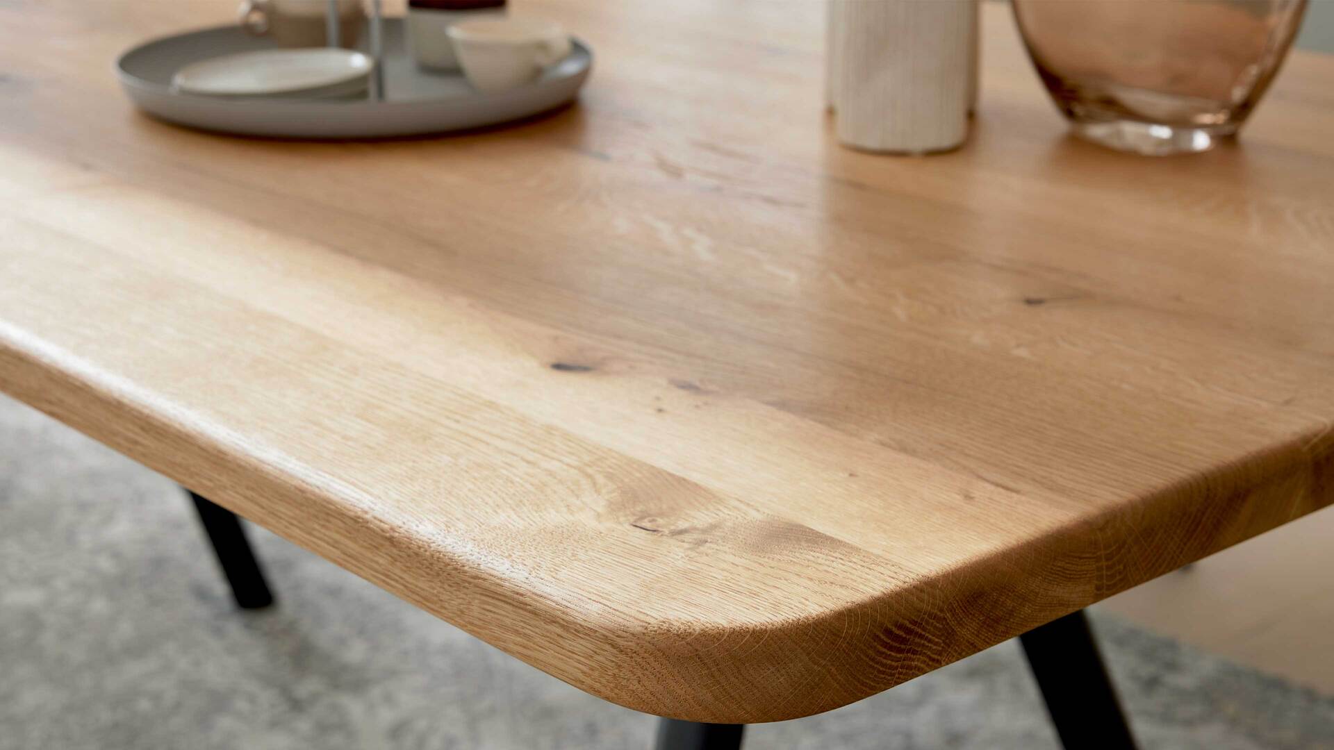 Interliving Esszimmer Serie 5115 - Esstisch mit abgerundeten Kanten