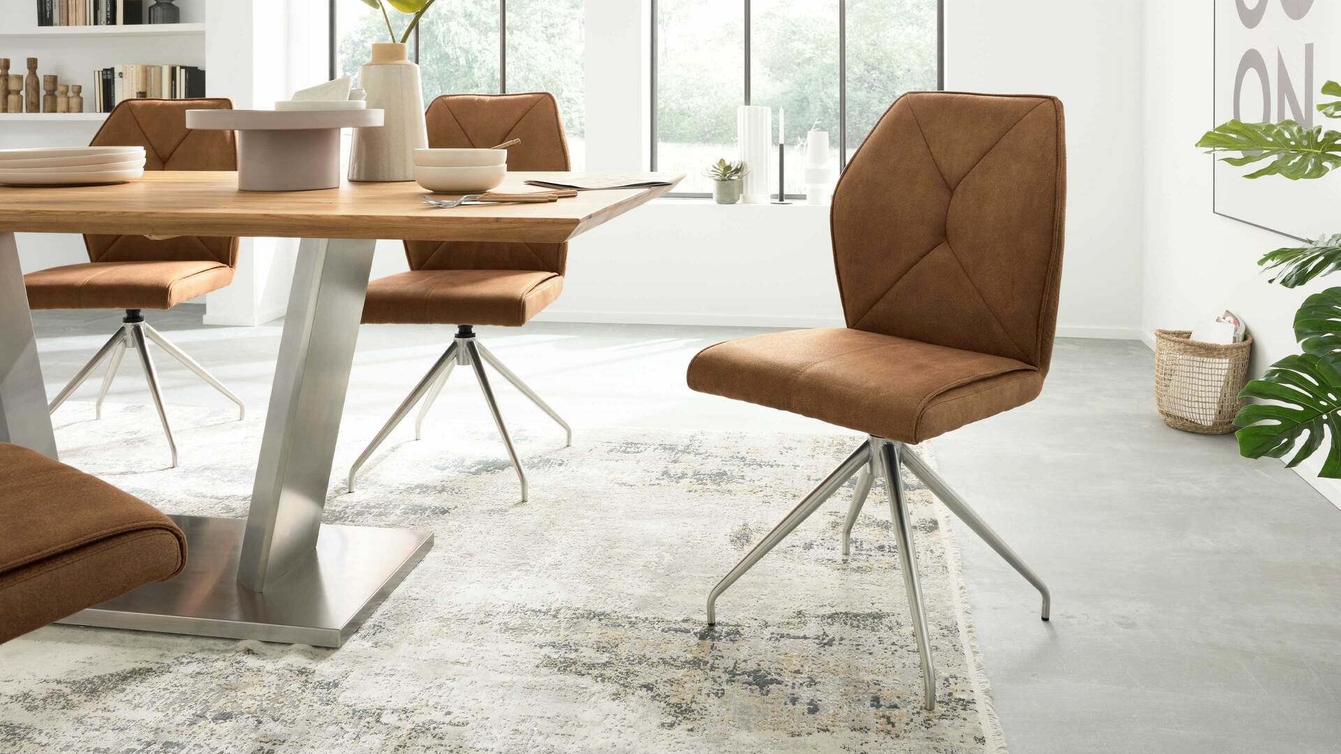 Interliving Esszimmer Serie 5104 – Polsterstuhl mit Drehfunktion