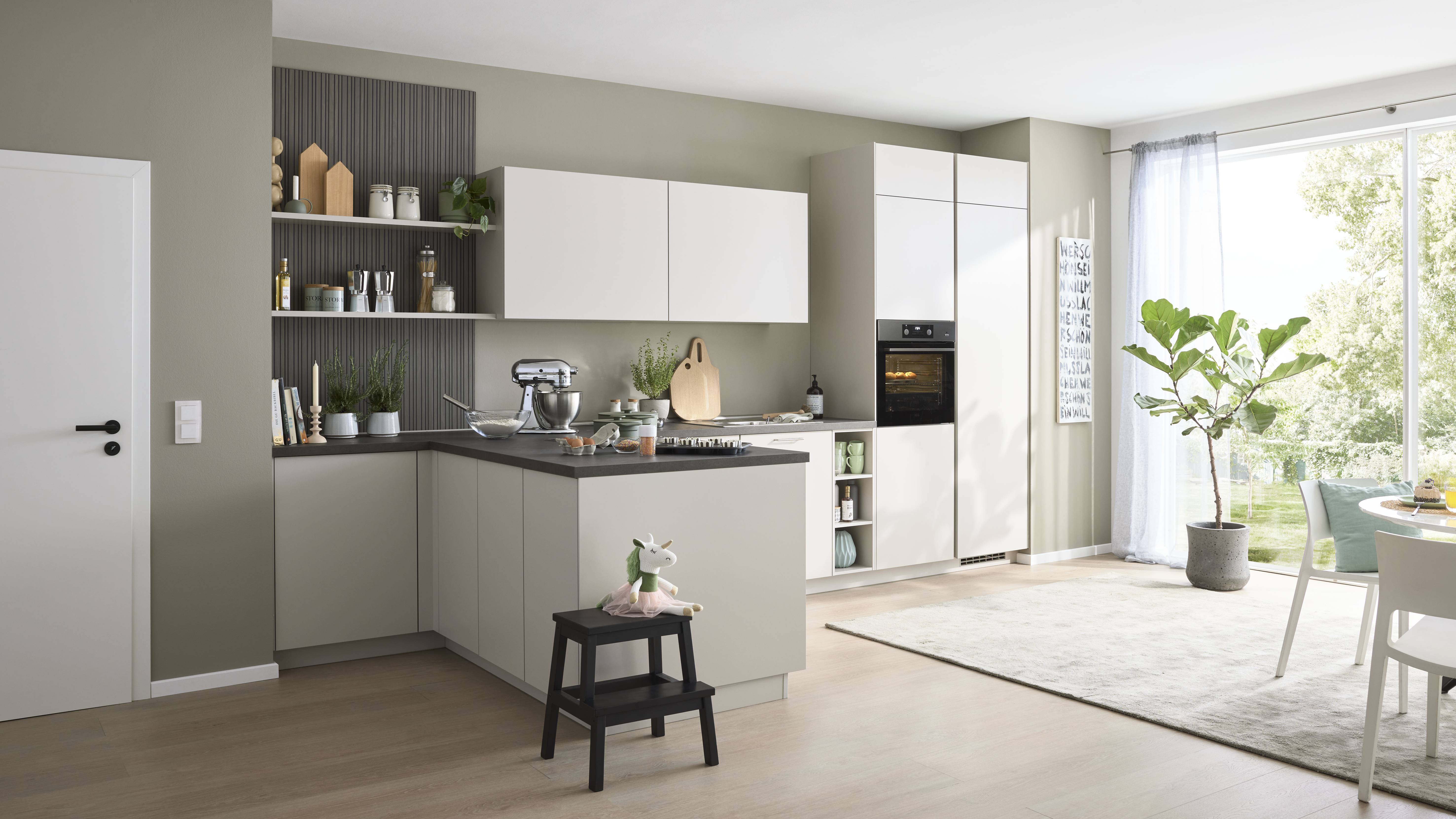 Culineo® Einbauküche C615 mit AEG Einbaugeräten