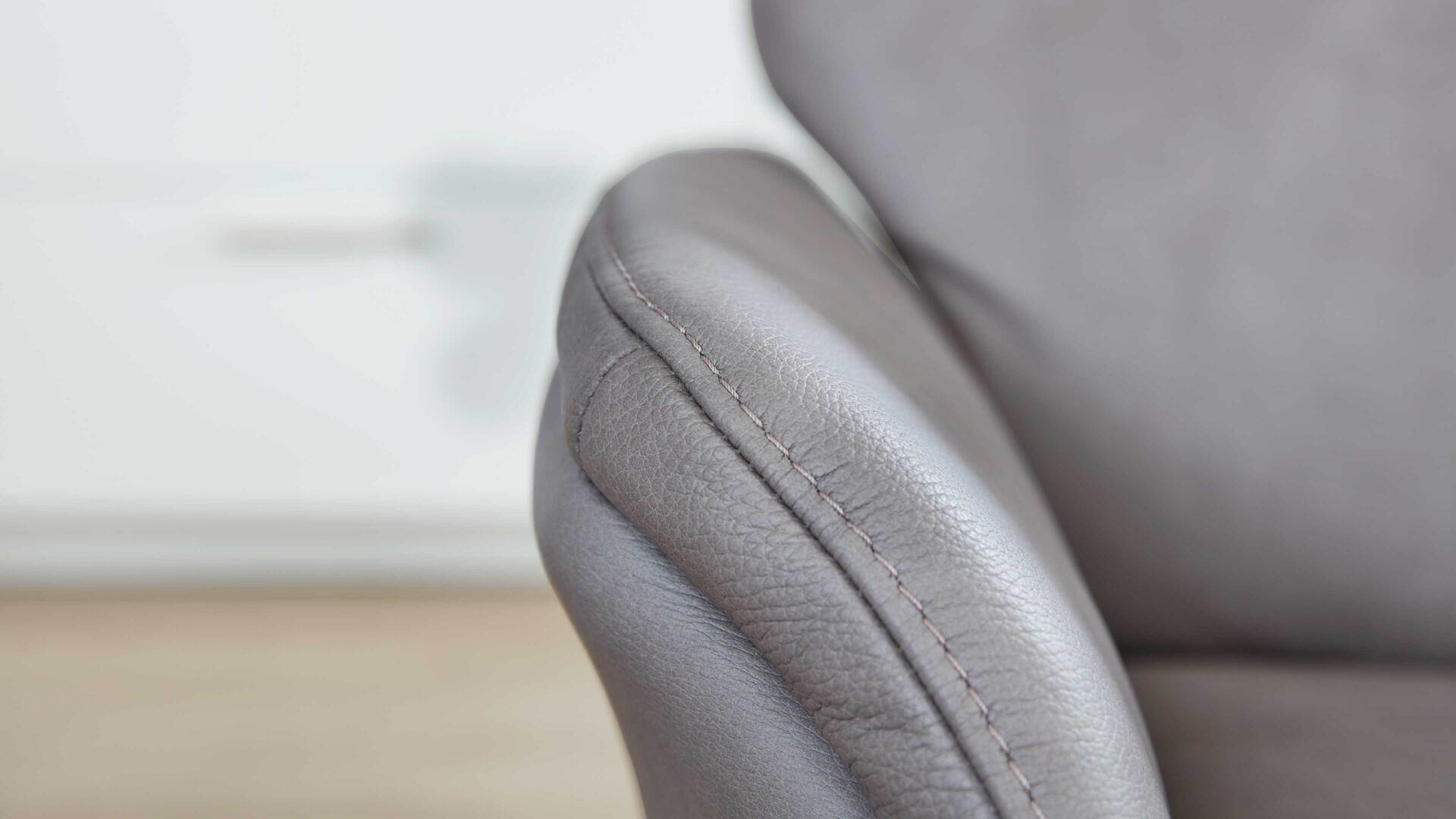 Interliving Sofa Serie 4211 – Zweisitzer