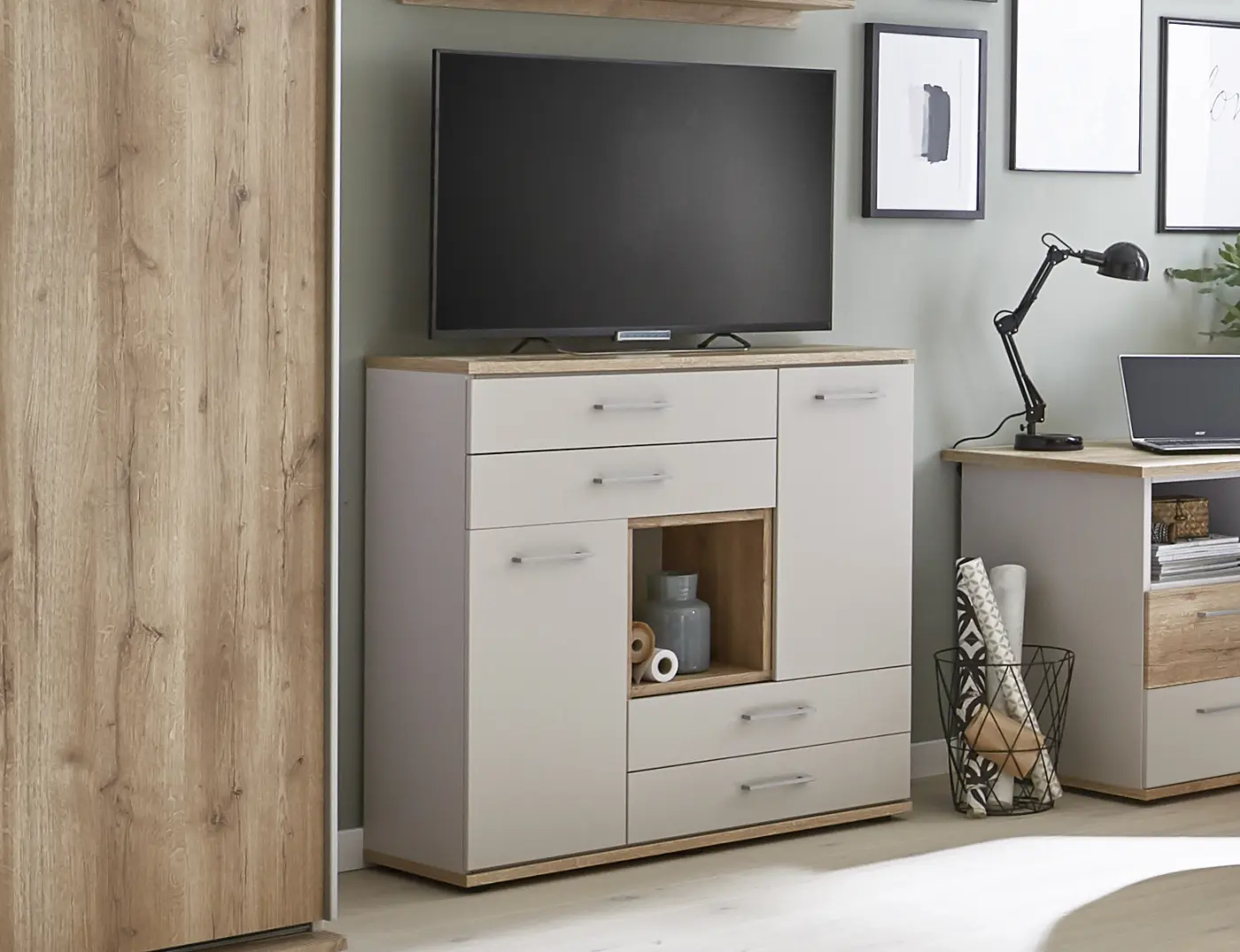 Highboard