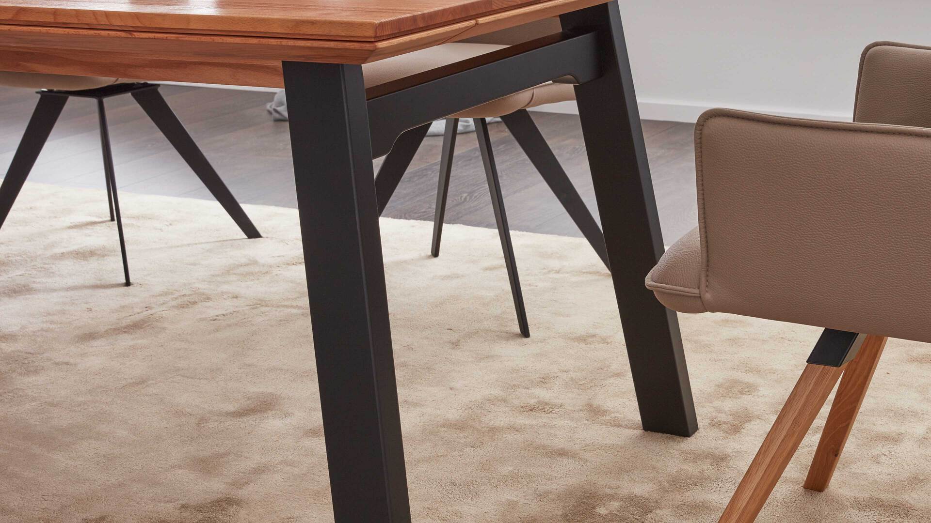 Interliving Esszimmer Serie 5102 – Auszugtisch
