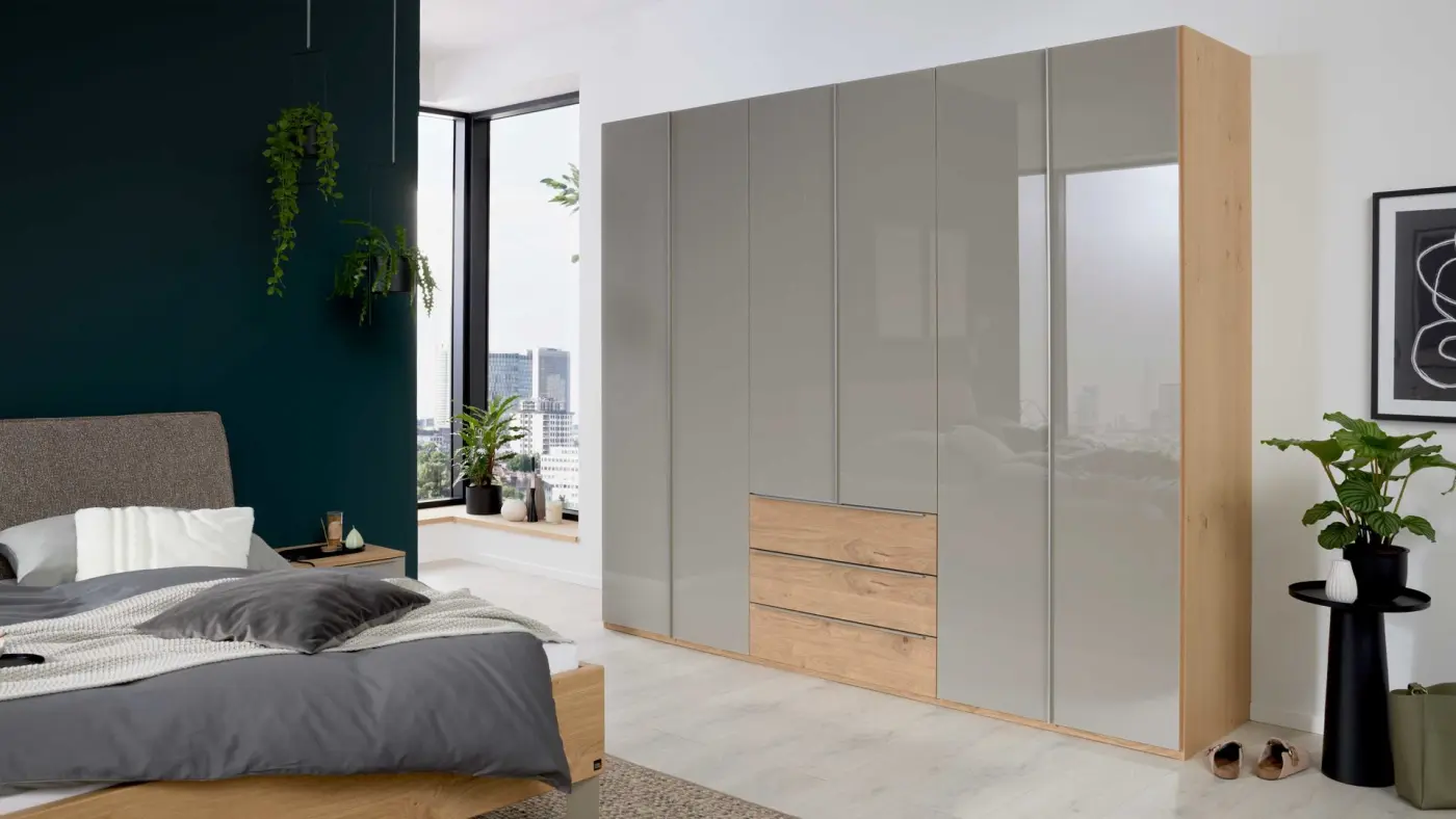 Interliving Kleiderschrank Serie 1210